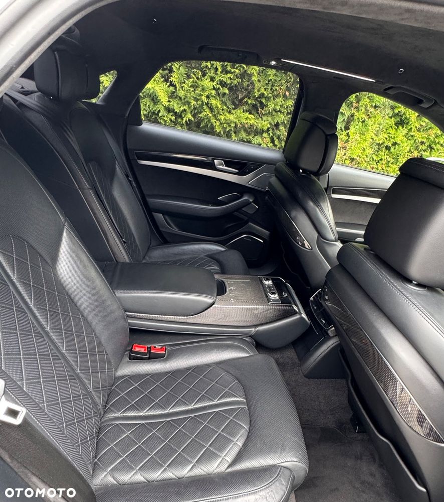 Audi A8 4.2 TDI Quattro - 9