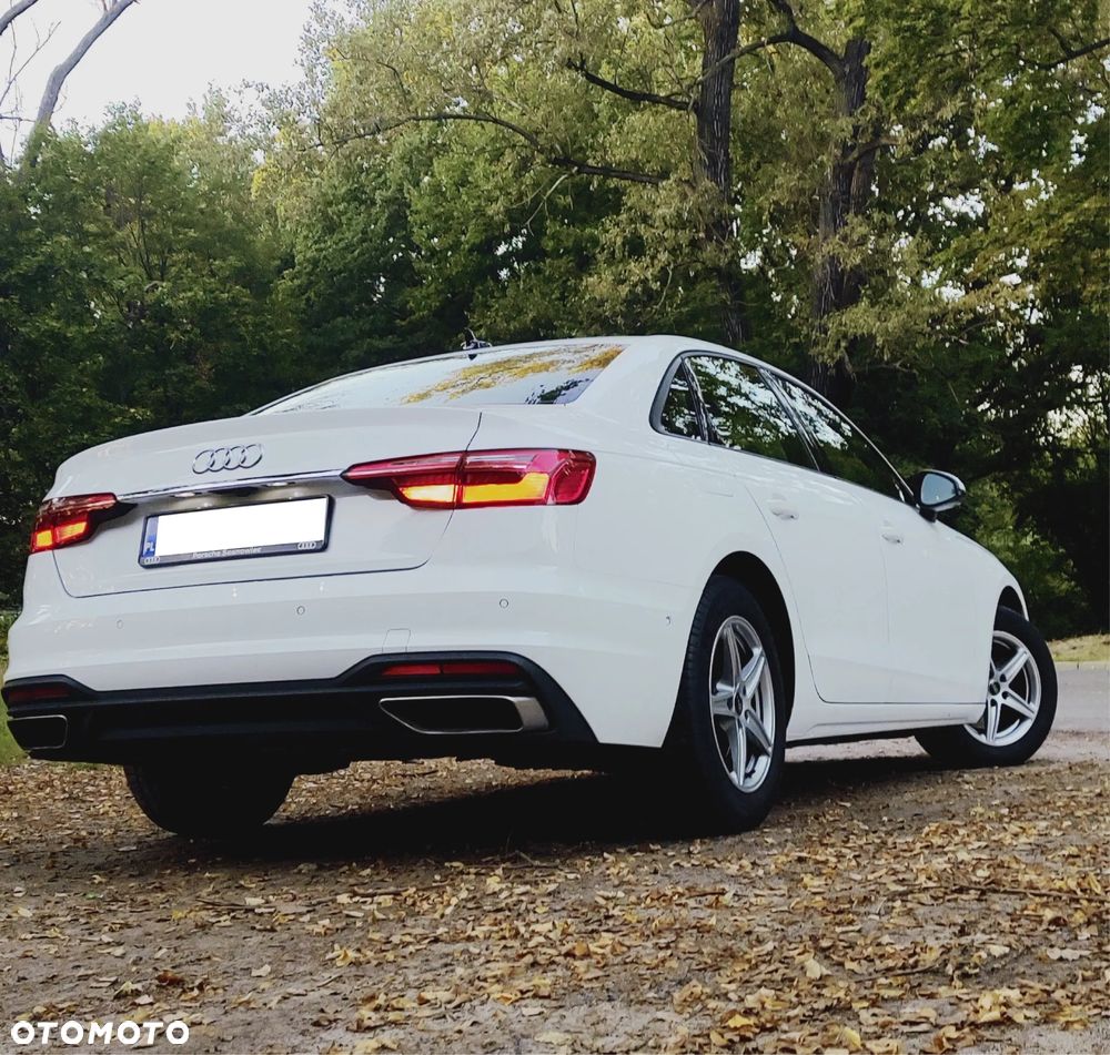 Audi A4 - 8
