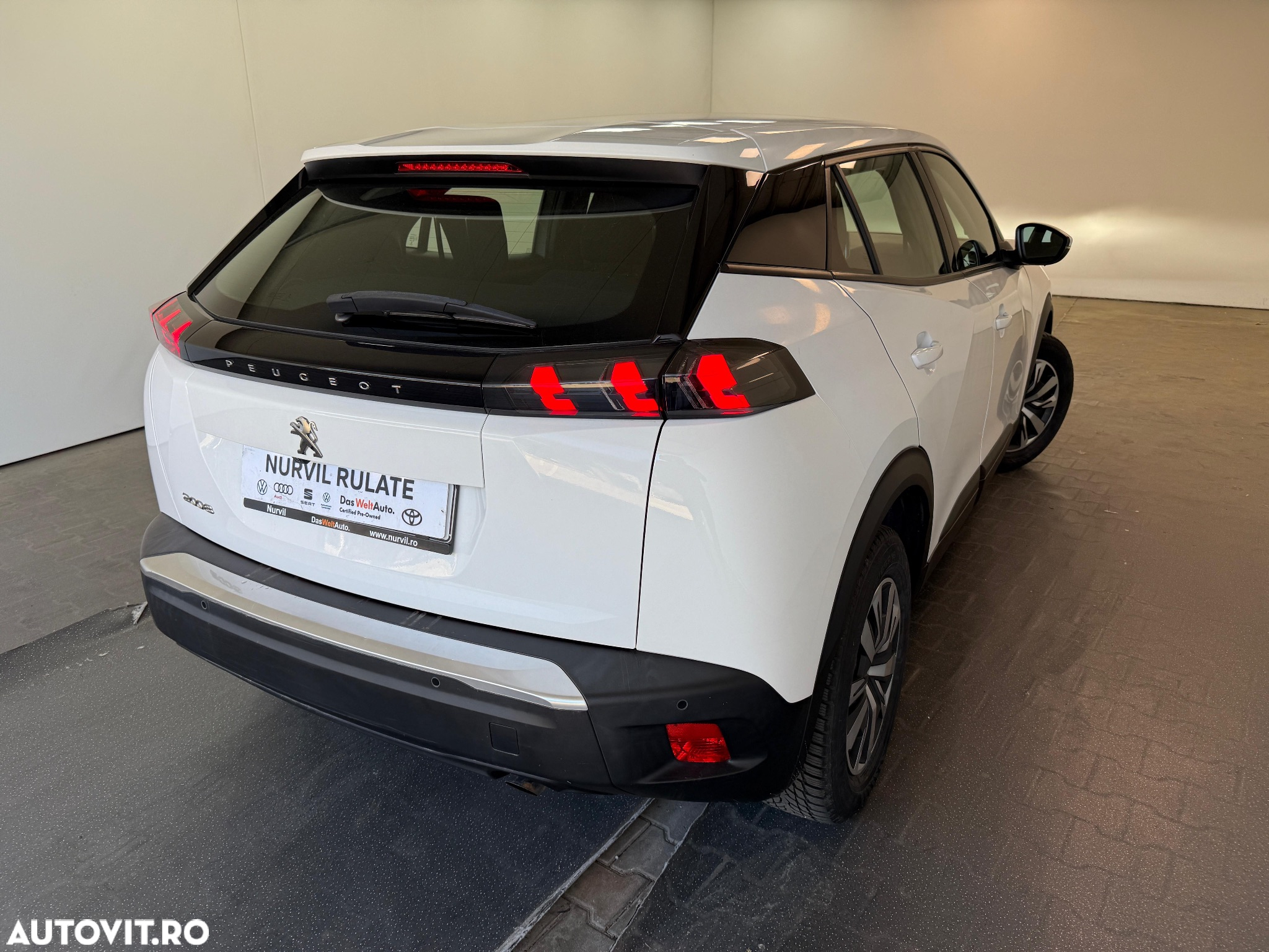 Peugeot 2008 1.5 BlueHDI FAP Active - 18