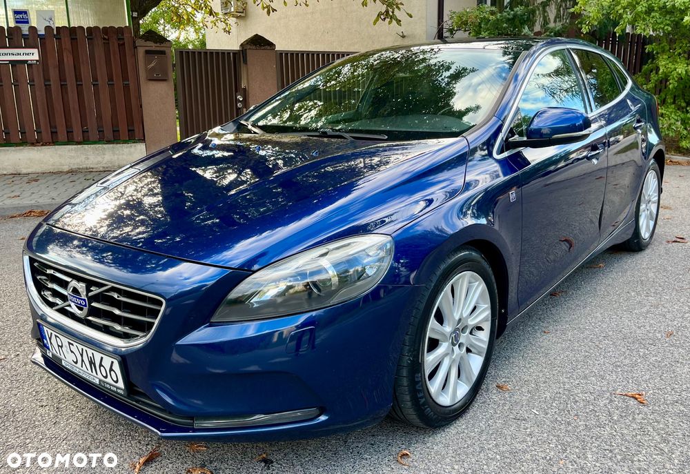 Volvo V40 D2 Drive-E Ocean Race - 3