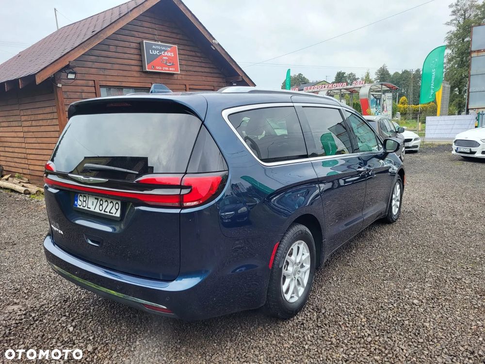 Chrysler Pacifica - 6