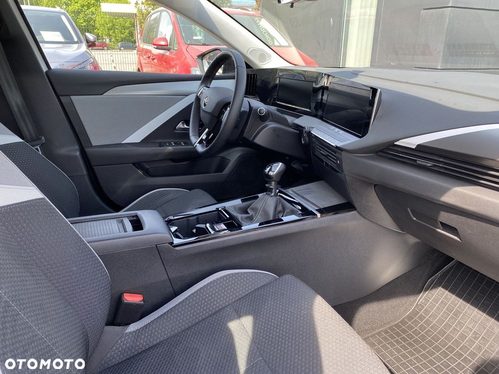 Opel Astra - 11