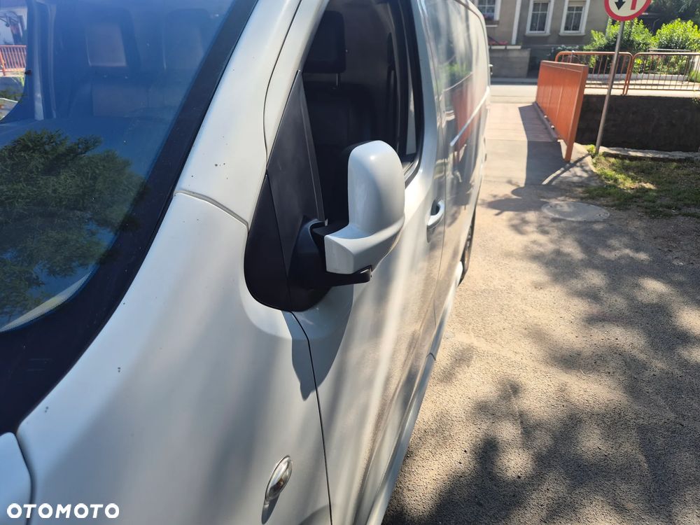 Peugeot expert - 17