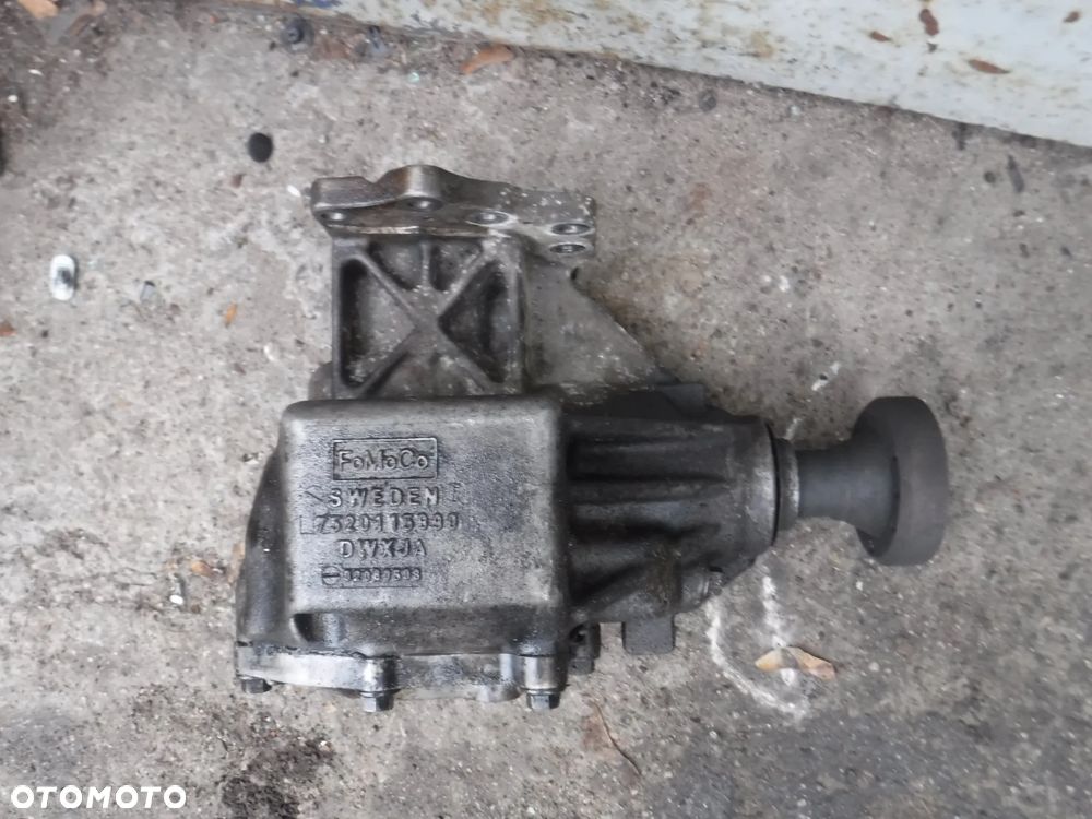 Land Rover Freelander II 2.2 TD reduktor 7G9N-7L486-AB   przekladnia katowa - 1