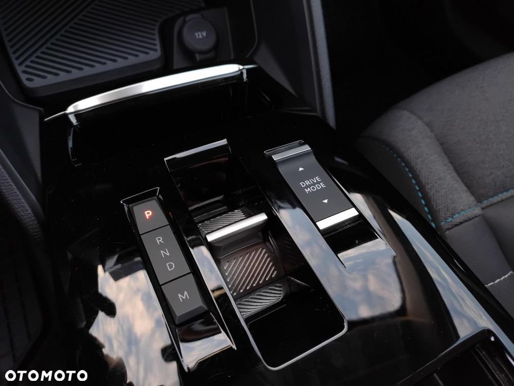 Citroën C4 1.2 PureTech Plus S&S EAT8 - 15