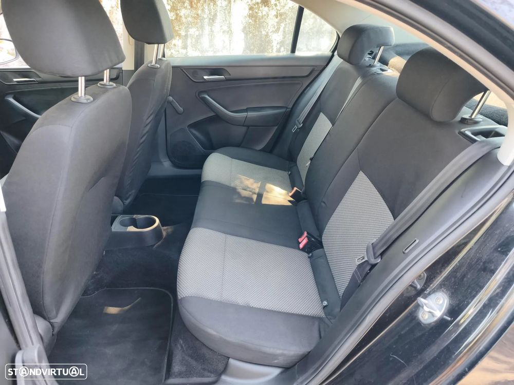 SEAT Leon 1.6 TDI E-Eco.Reference Start/Stop - 11