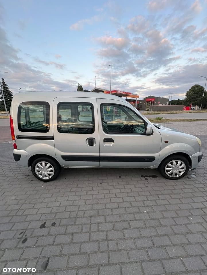 Renault Kangoo 1.6 16V Alize - 2