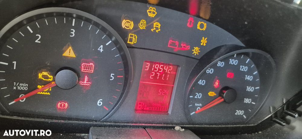 Volkswagen CRAFTER - 4