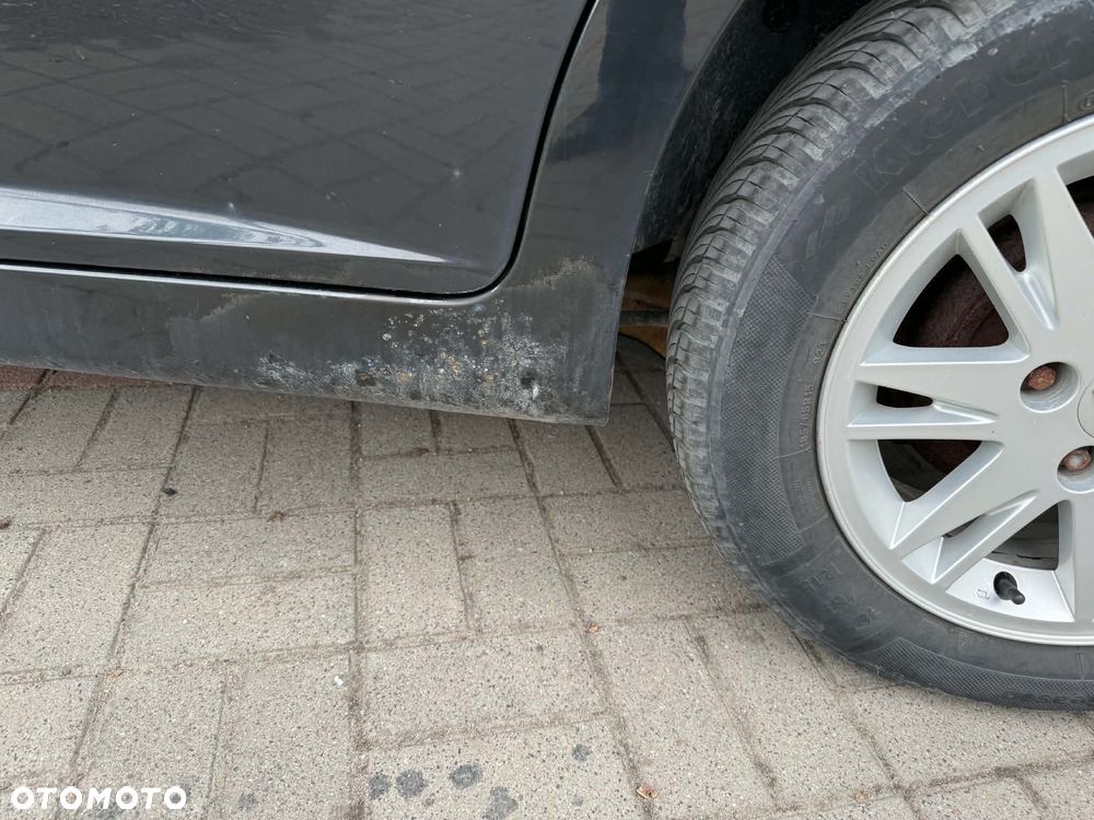Peugeot 207 1.4 Millesim 200 - 15
