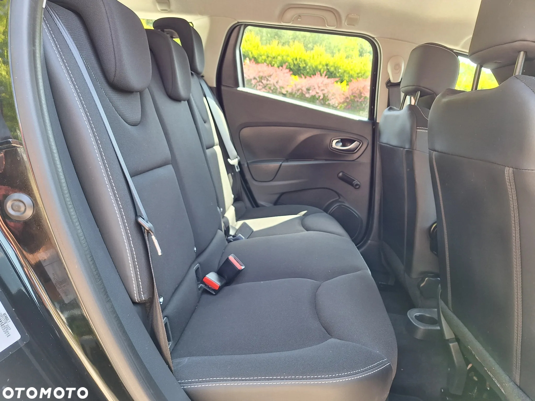 Renault Clio 0.9 Energy TCe Limited - 10