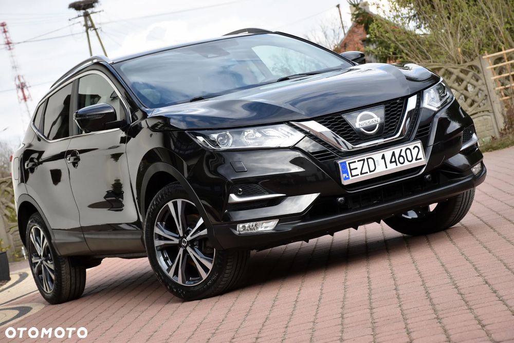 Nissan Qashqai 1.3 DIG-T N-Connecta - 2
