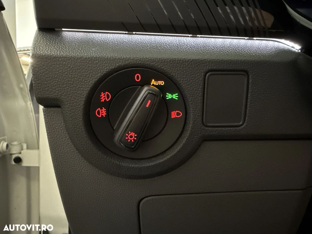 Volkswagen T-Cross - 16