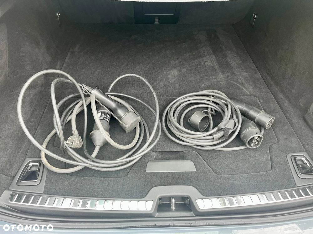Volvo V90 T6 AWD Plug-In Hybrid Plus Bright - 38