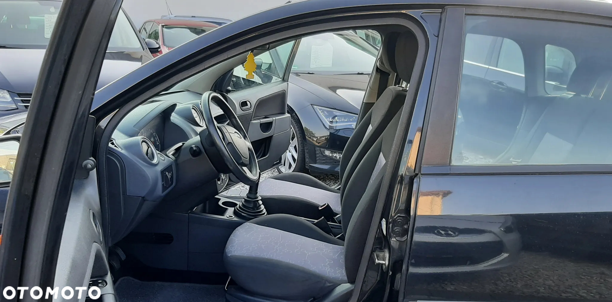 Ford Fiesta 1.3 - 5