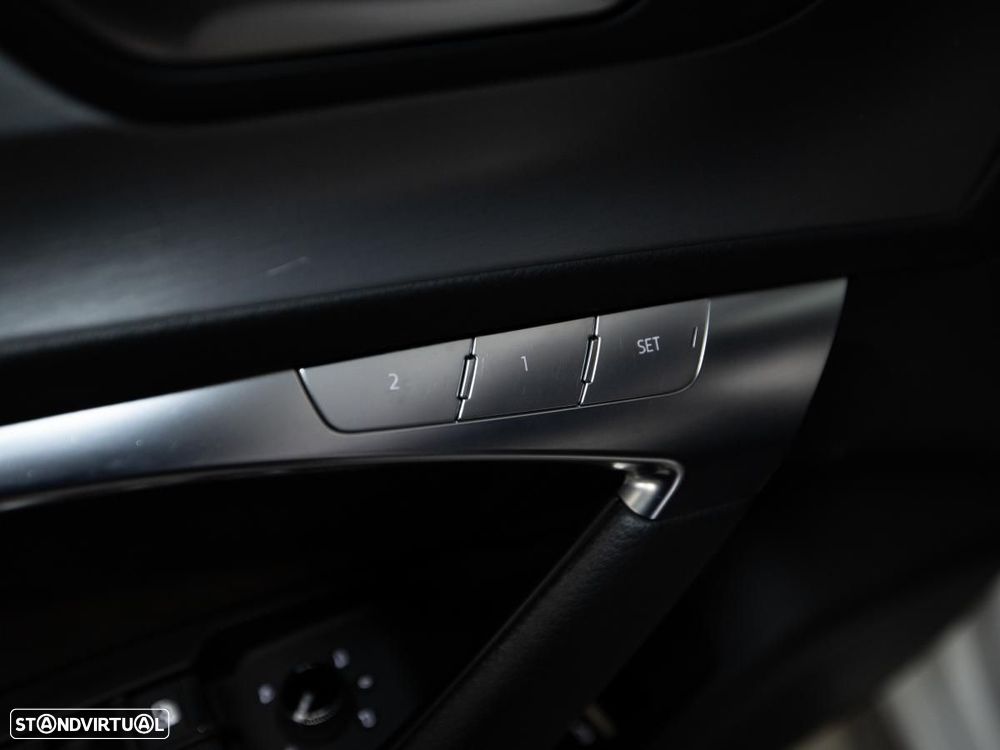 Audi A6 Avant 35 TDI S tronic S line - 15