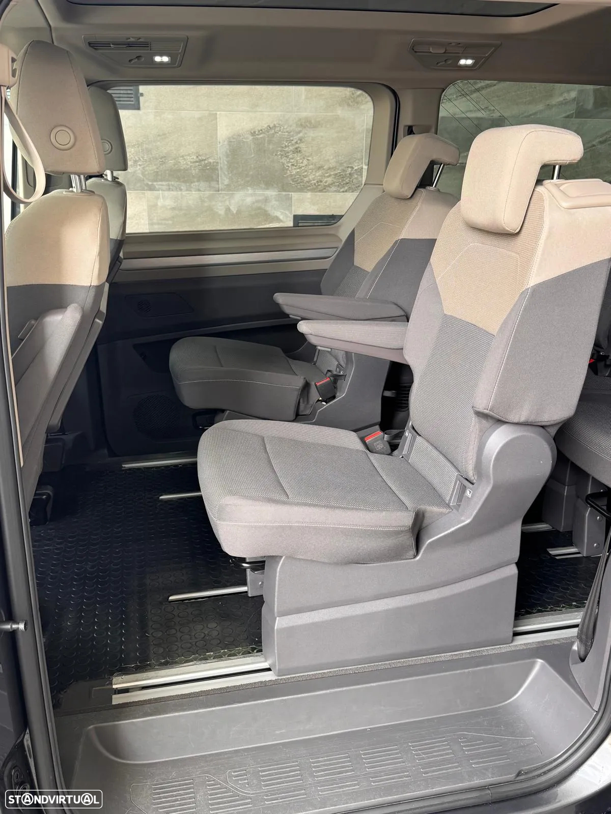 VW Multivan 2.0 TDI Life Longa DSG - 7