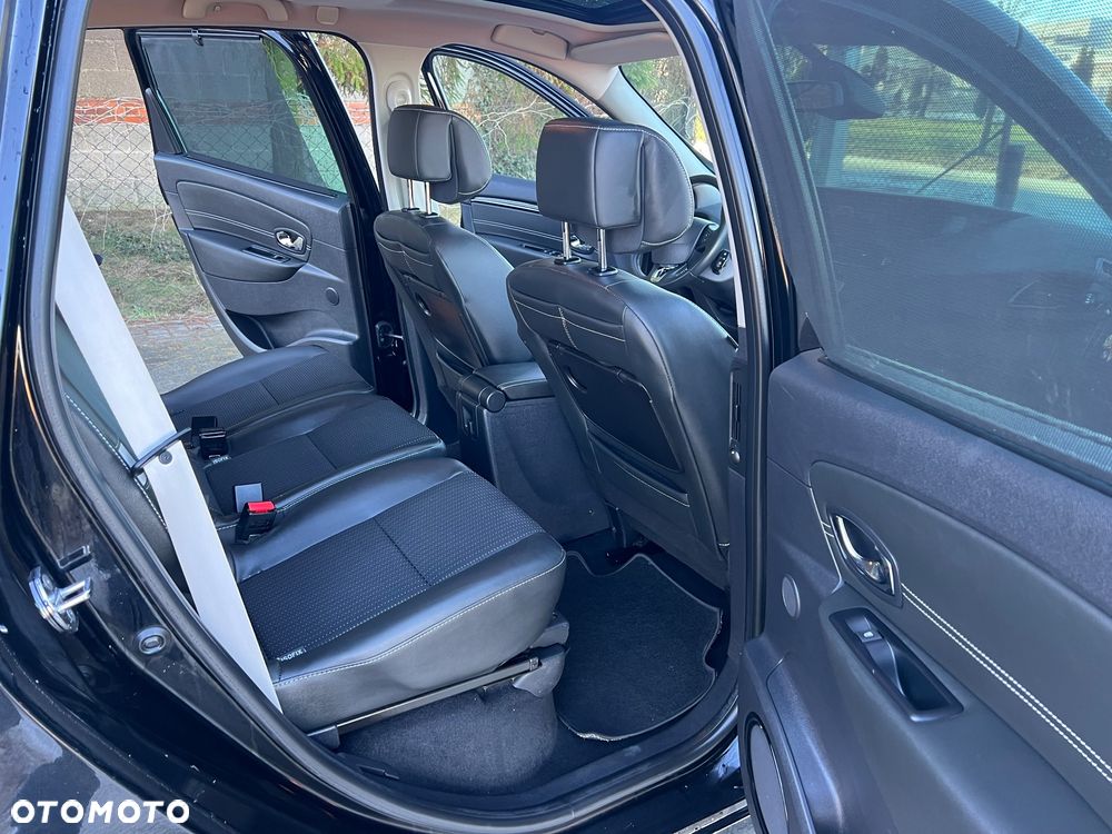 Renault Grand Scenic Energy dCi 130 S&S Bose Edition - 35