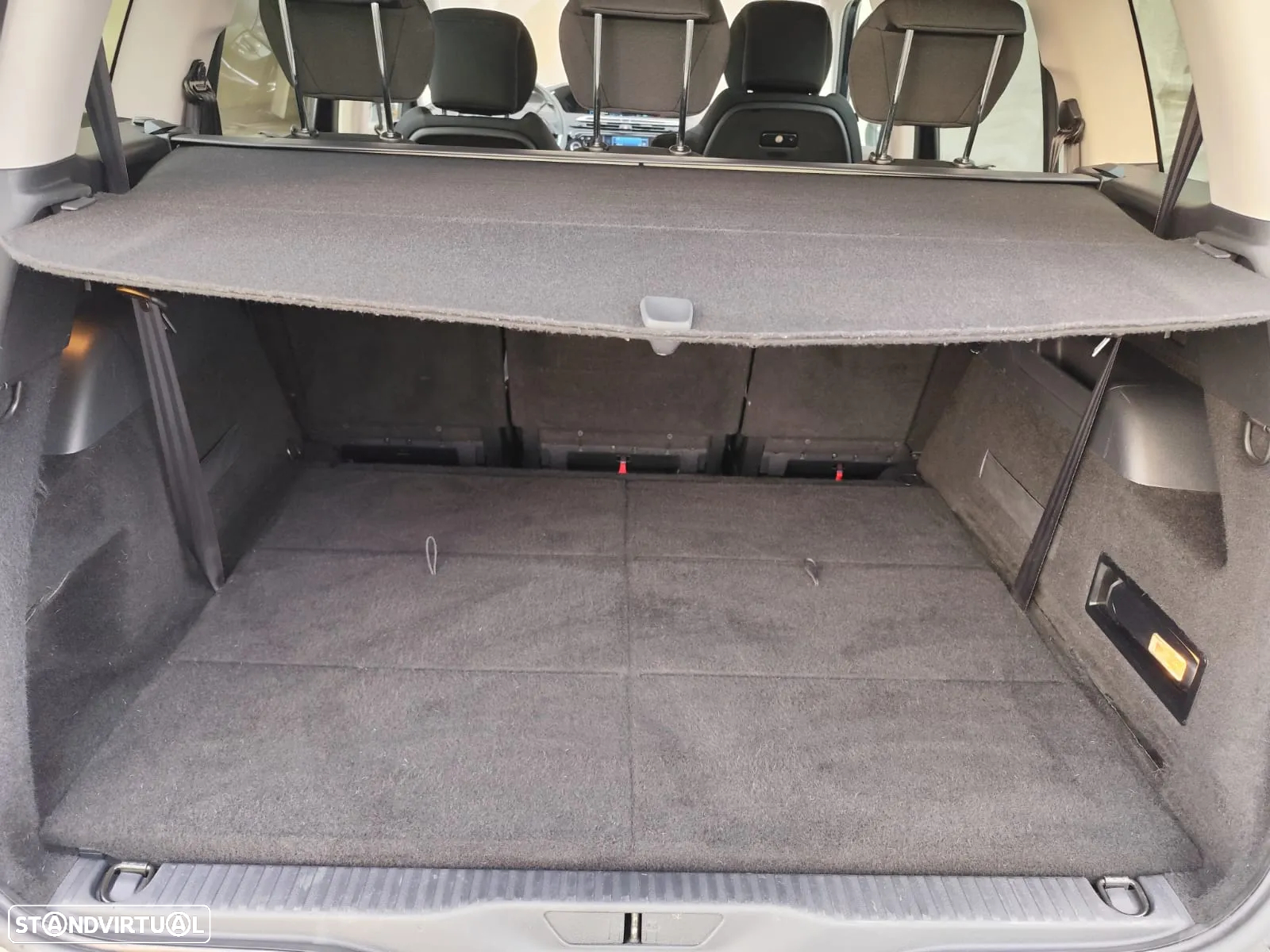 Citroën C4 Grand Picasso 1.6 e-HDi Exclusive ETG6 - 29