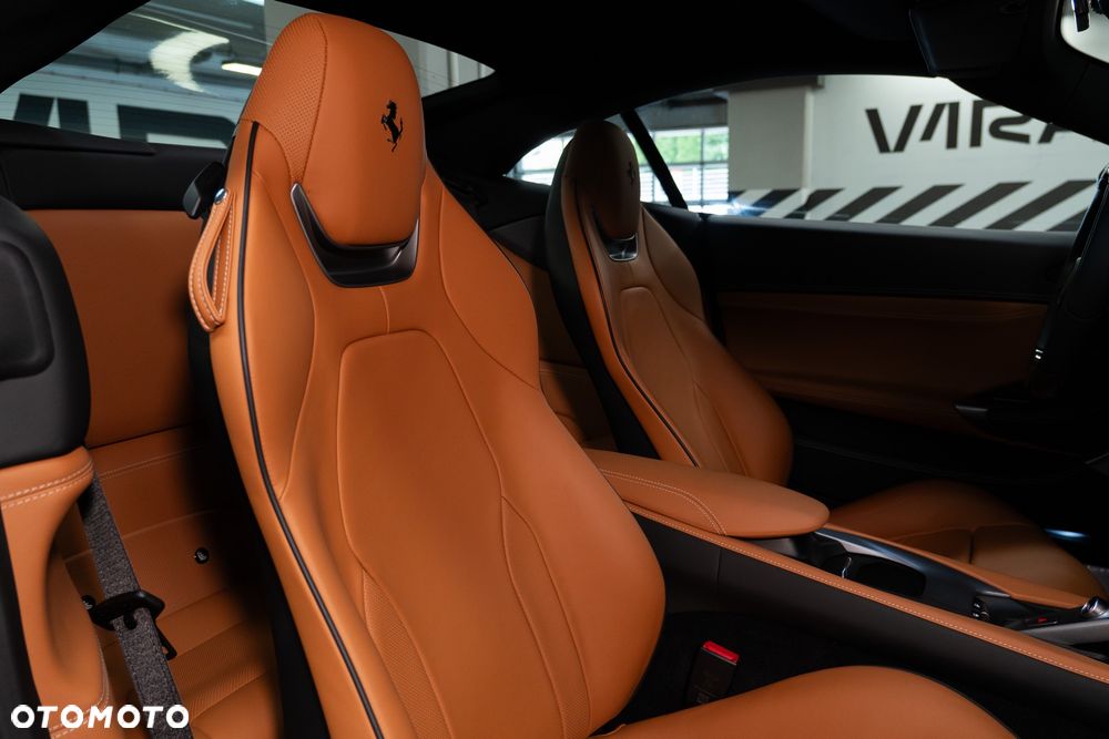 Ferrari Portofino M - 30