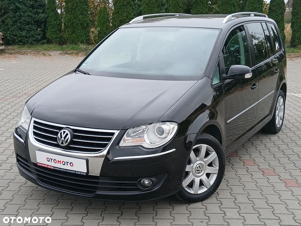 Volkswagen Touran 2007 photo 2