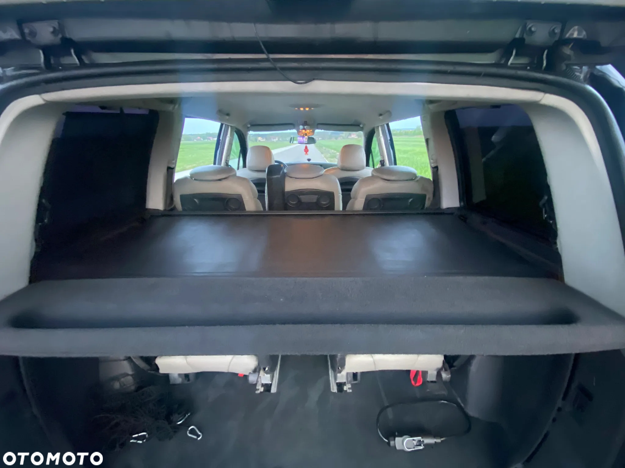 Peugeot 807 2.0 HDi SR - 5