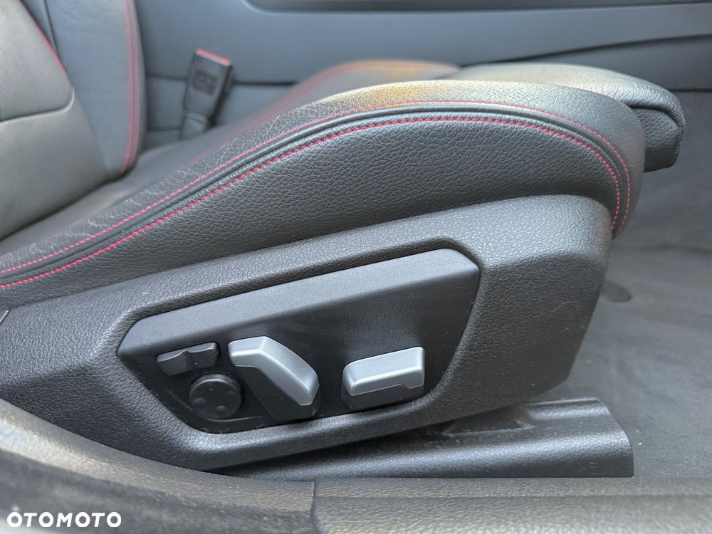 BMW Seria 4 420d Sport-Aut Sport Line - 25