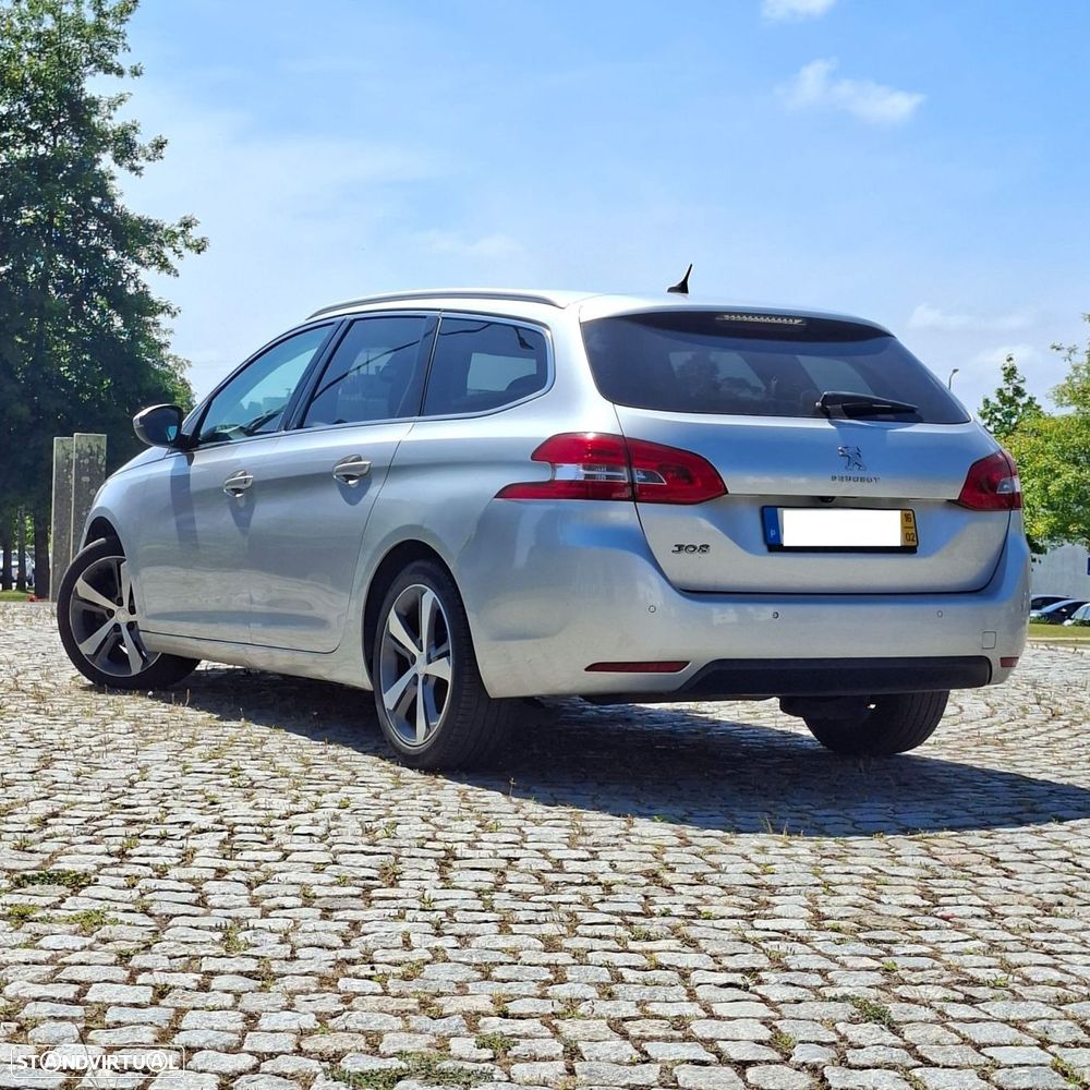 Peugeot 308 SW 1.2 PureTech Style - 3