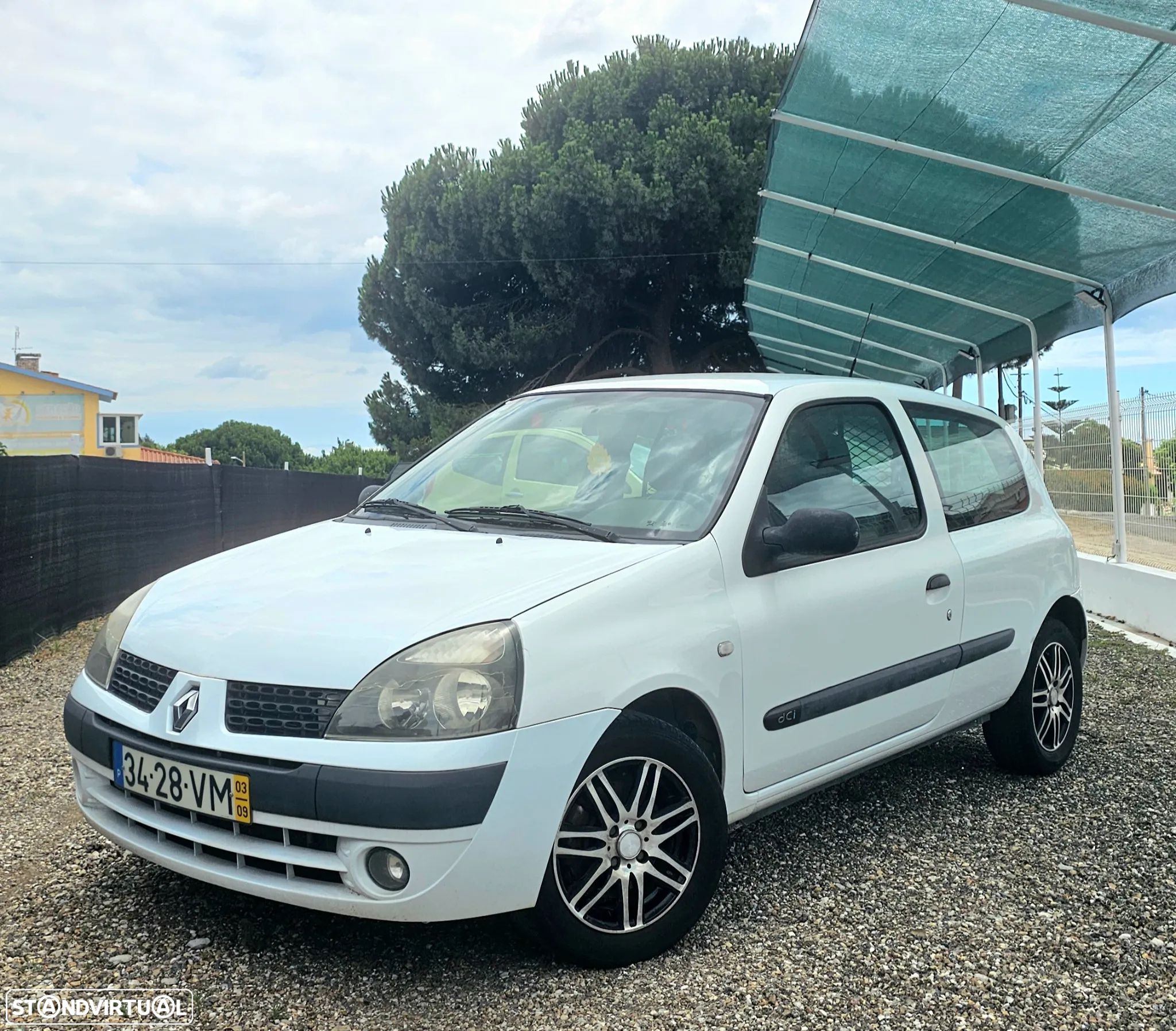 Renault Clio 1.5 dCi Confort - 1