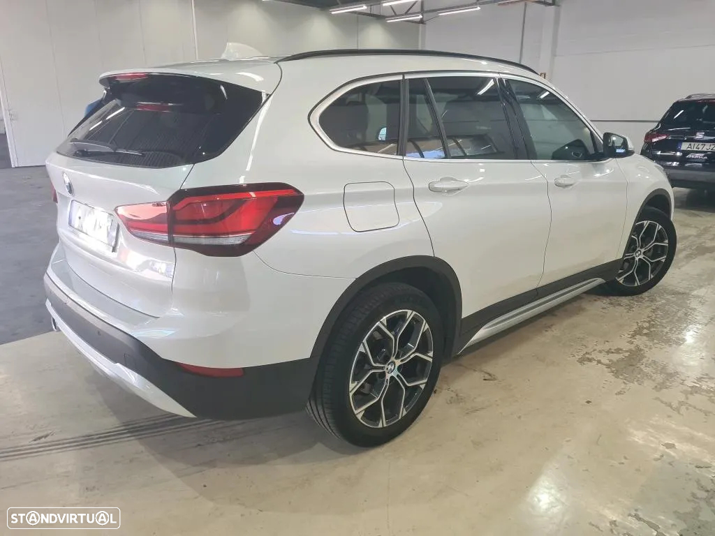 BMW X1 16 d sDrive xLine - 3