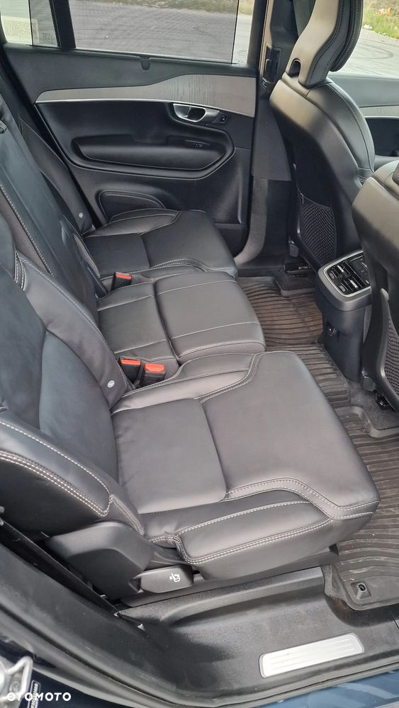 Volvo XC 90 - 10