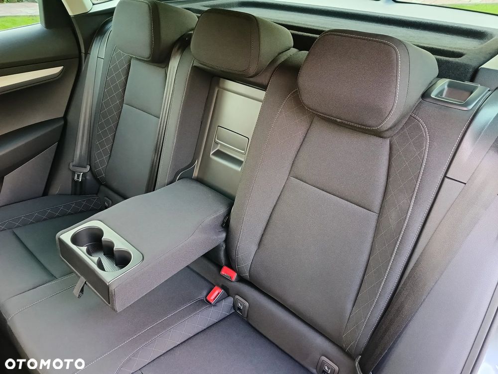 Skoda Karoq 1.6 TDI SCR Ambition - 23