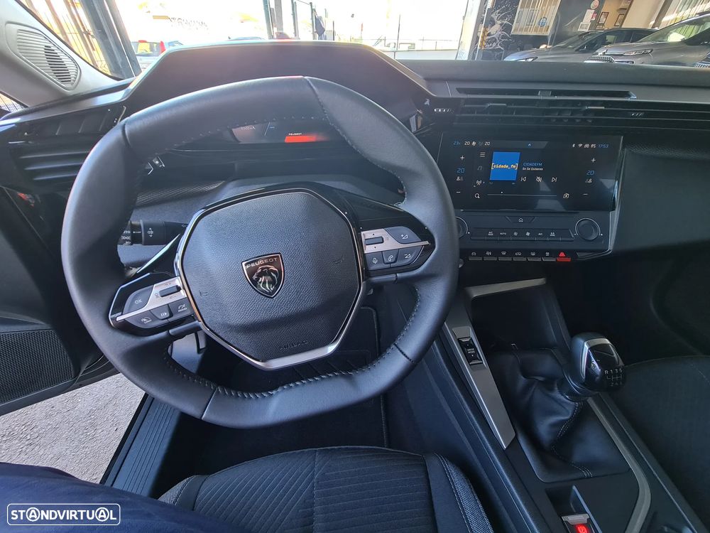 Peugeot 308 1.2 PureTech Style - 12
