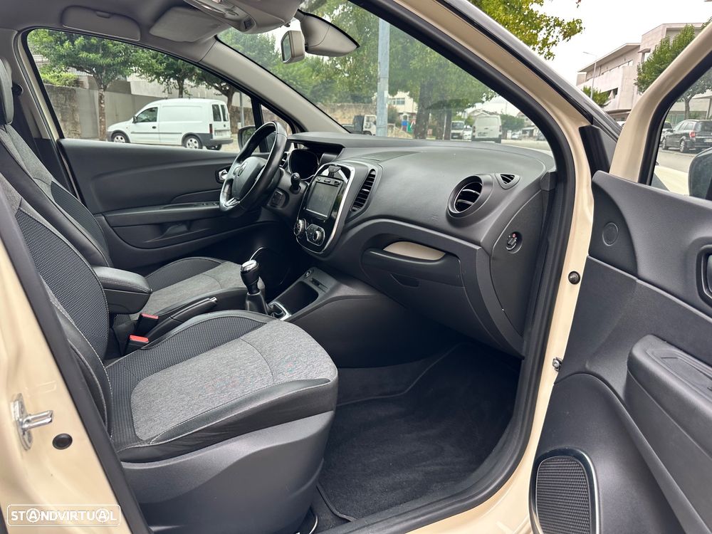 Renault Captur ENERGY TCe 90 S&S Intens - 47