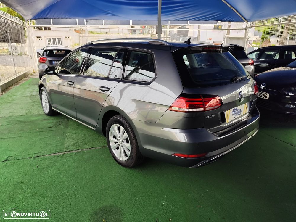 VW Golf Variant 1.6 TDi Confortline - 6