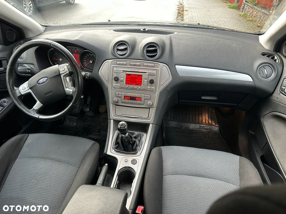 Ford Mondeo SW 2.0 TDCi Trend - 16