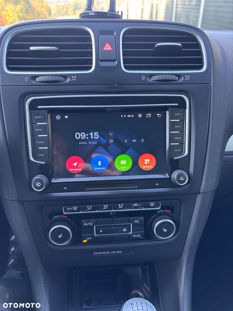Volkswagen Golf - 24