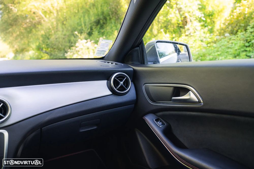 Mercedes-Benz CLA 200 CDI AMG Line - 51