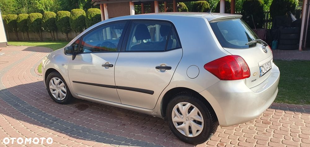 Toyota Auris - 7