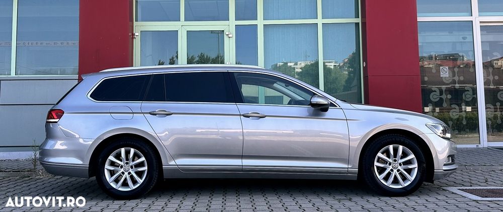 Volkswagen Passat - 29
