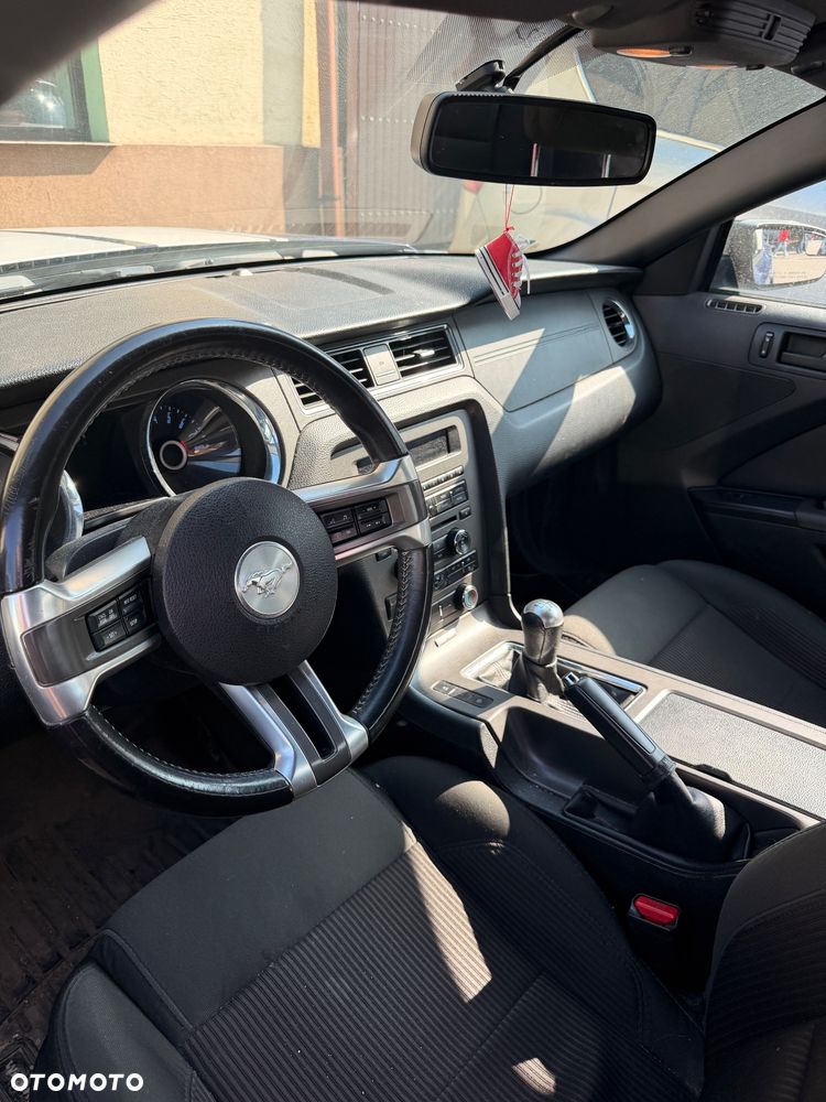Ford Mustang 3.7 V6 - 4