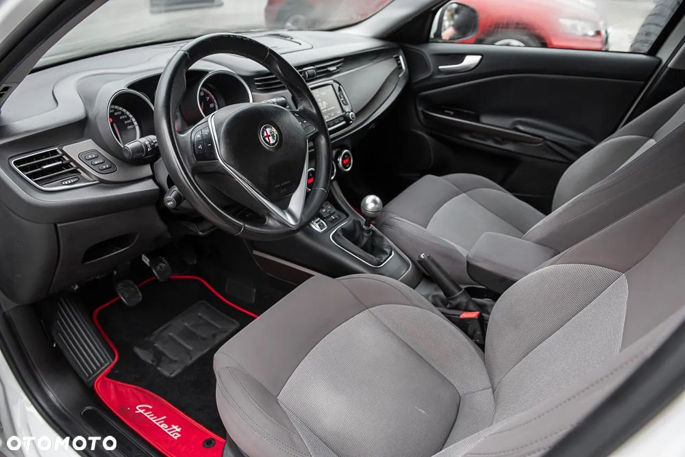 Alfa Romeo Giulietta - 17