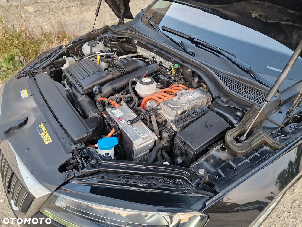 Skoda Superb ver-combi-1-4-tsi-iv-dsg-style - 34