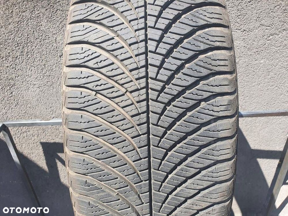 205/55R17 Goodyear Vector 4Seasons GEN-2 opona całoroczna 7,0mm - 1