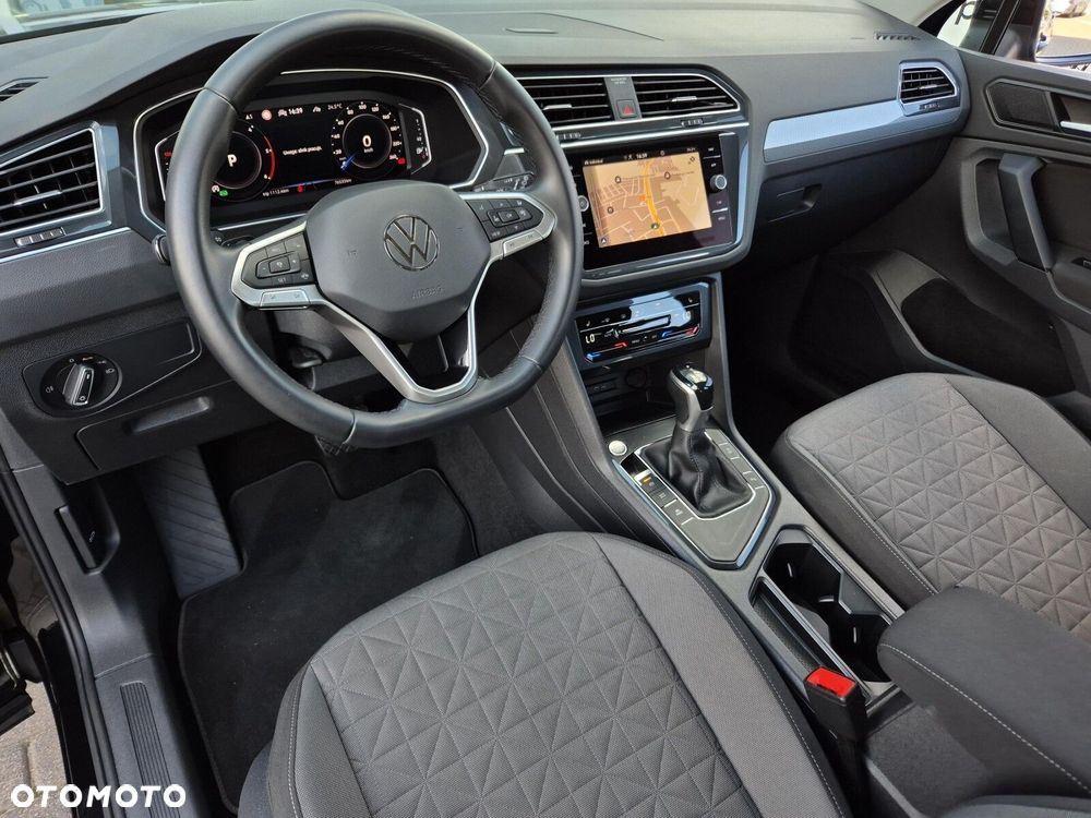 Volkswagen Tiguan 2.0 TDI SCR Life DSG - 9