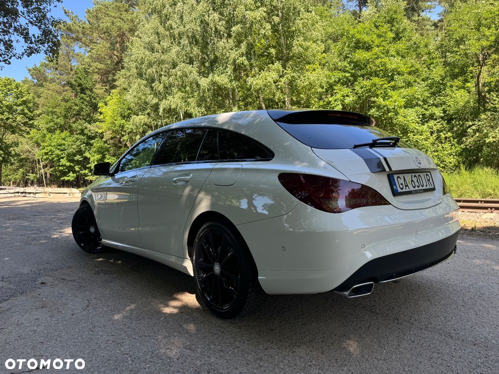 Mercedes-Benz CLA 200 7G-DCT - 10