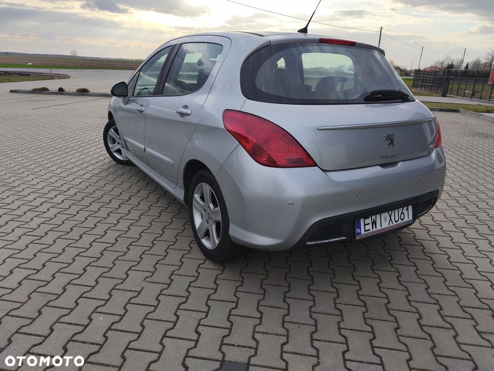 Peugeot 308 - 3