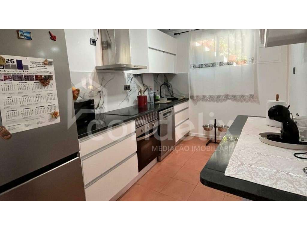 Moradia T2+1 para venda na Calheta - Grande imagem: 4/18