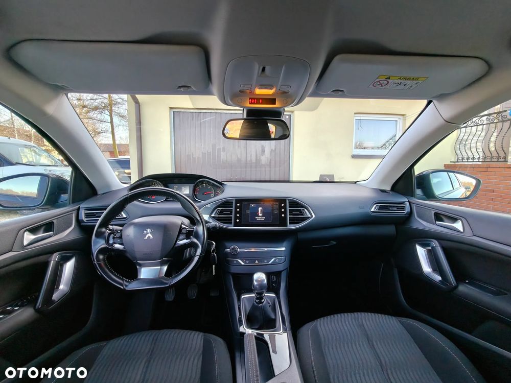 Peugeot 308 - 12