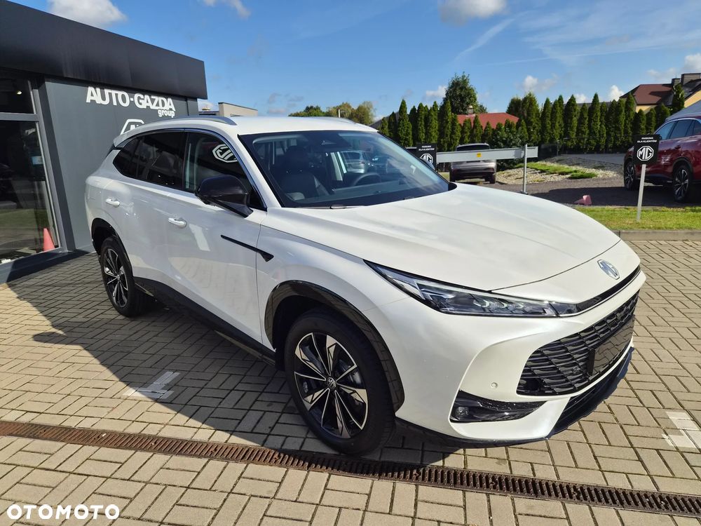 MG HS Hybrid+ - 10