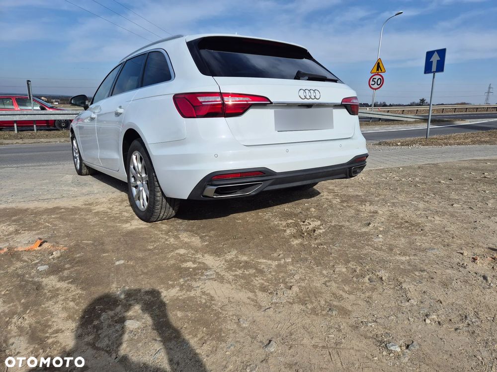 Audi A4 Avant 35 TDI S tronic advanced - 8